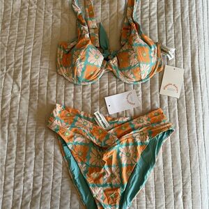 Dippin' Daisy's Floral Bikini top - Orange and Green